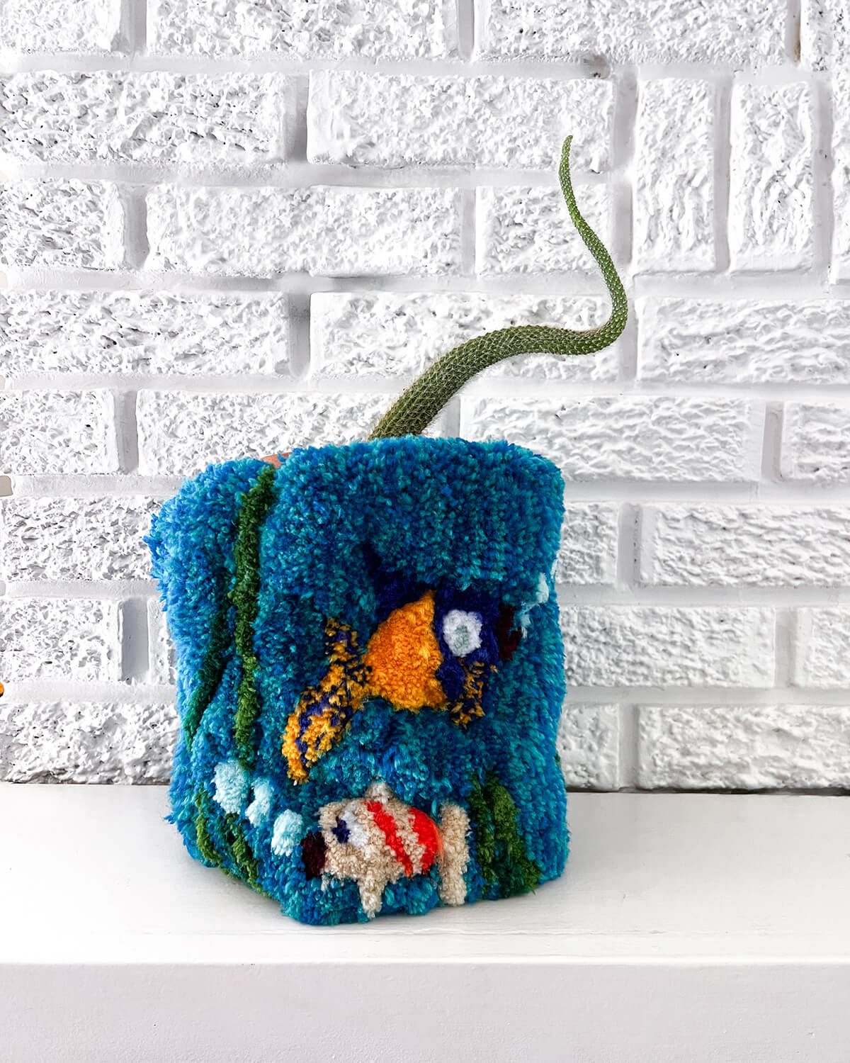 Aquarium Tufted Vase